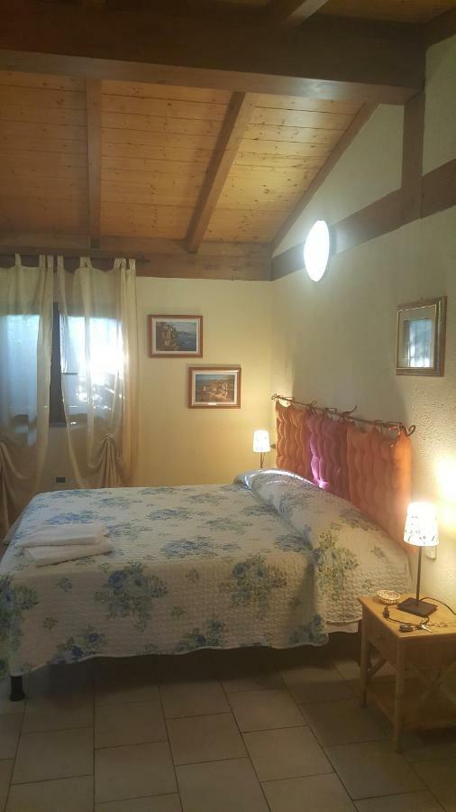 Elbaloves Appartaments Villa Capoliveri  Eksteriør bilde