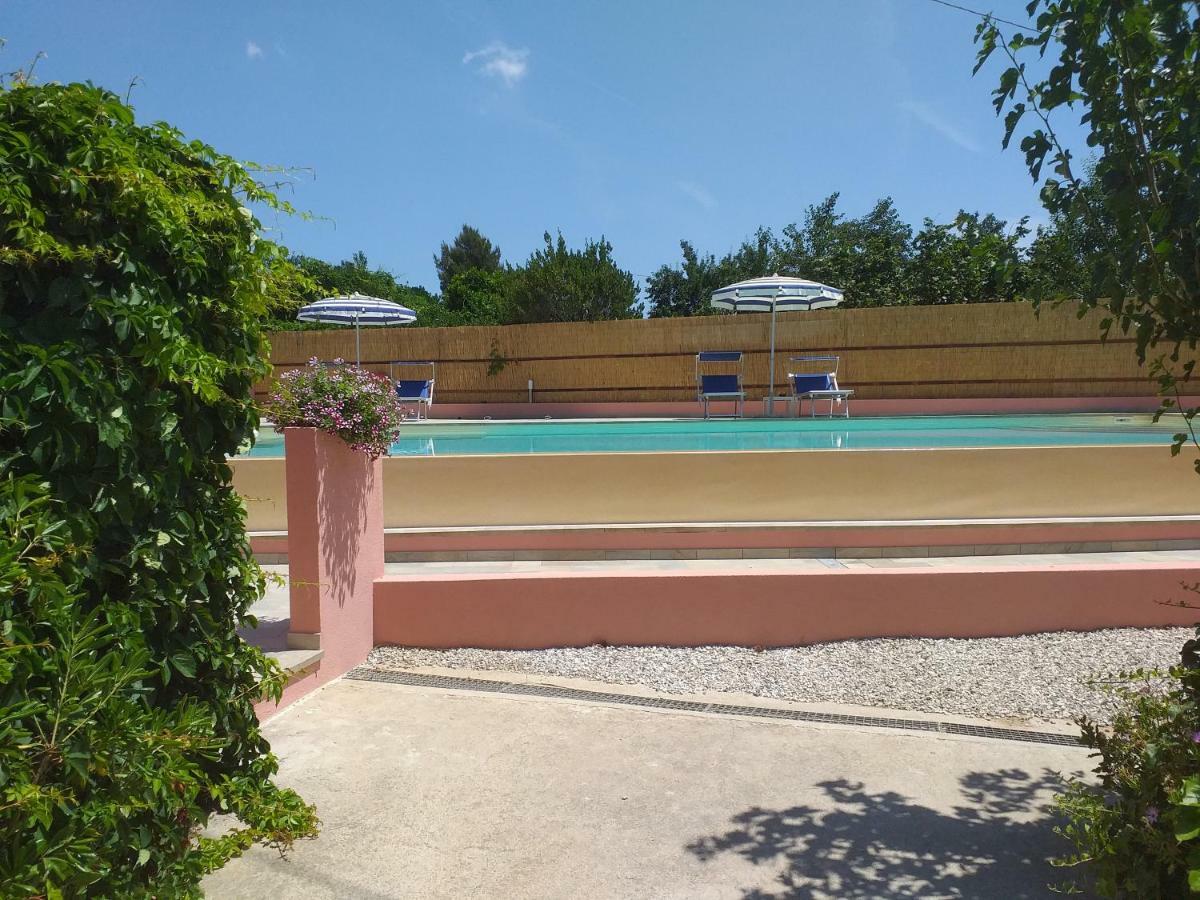 Elbaloves Appartaments Villa Capoliveri  Eksteriør bilde